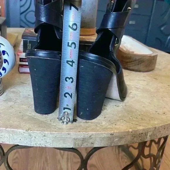 Sandal booties - Picture 7 of 7